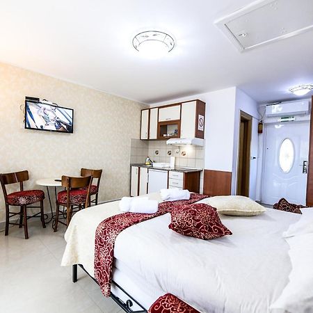 Suncani Breg Apartments Връдник Стая снимка