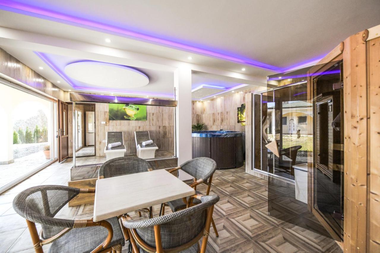 Suncani Breg Apartments Връдник Екстериор снимка