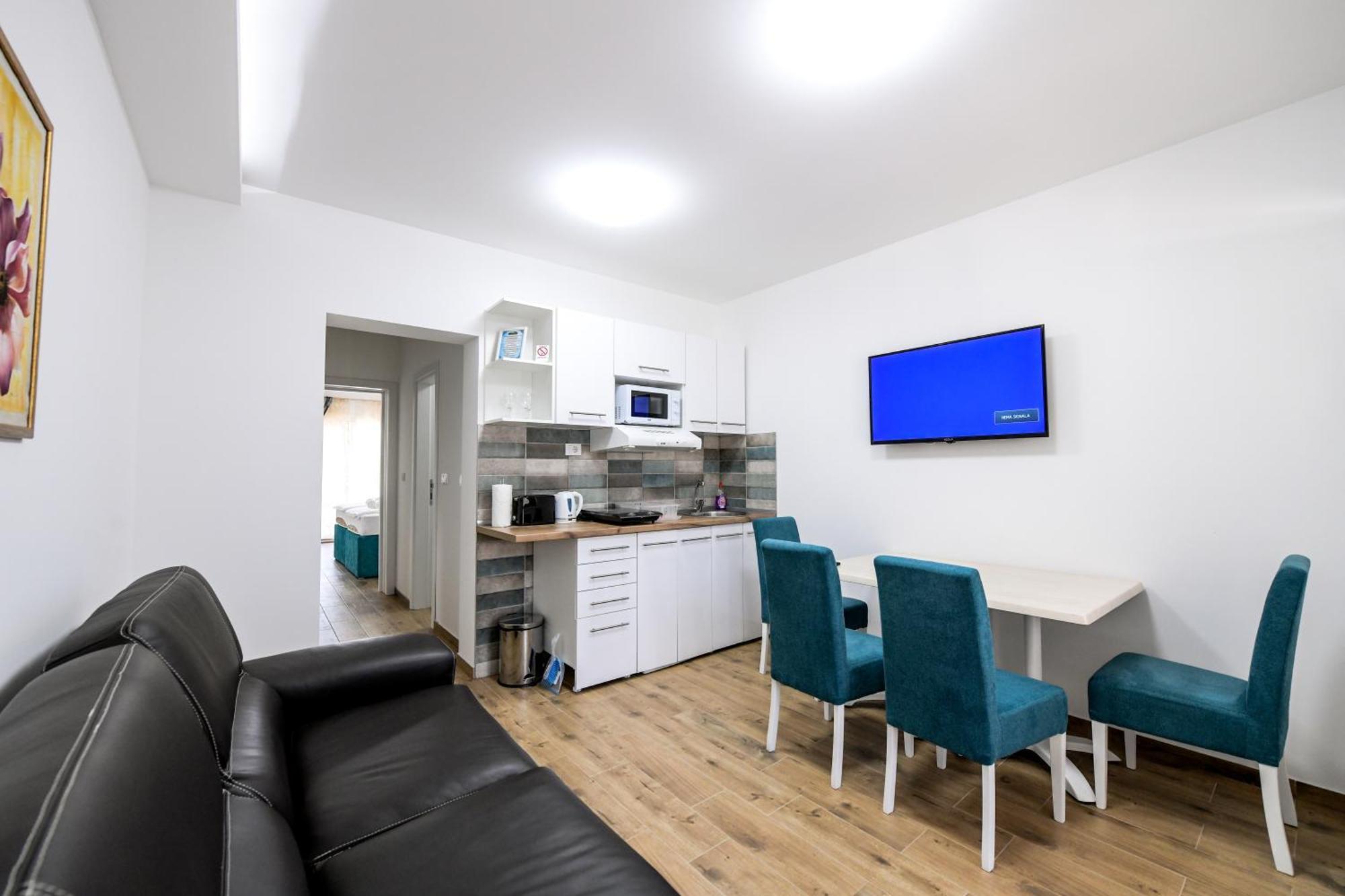 Suncani Breg Apartments Връдник Стая снимка