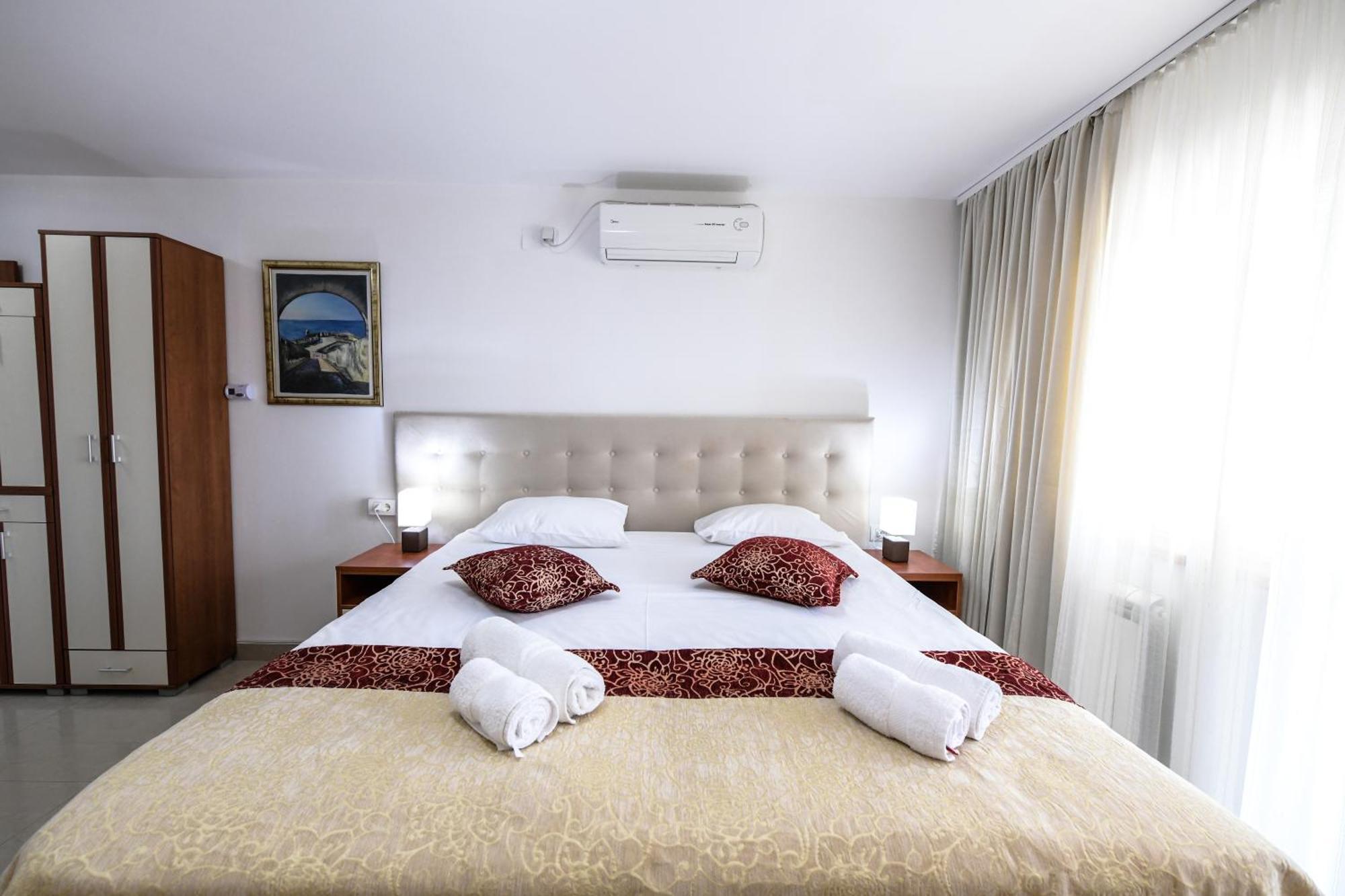 Suncani Breg Apartments Връдник Стая снимка